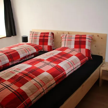 Apartment Chasa Allegra Mustair