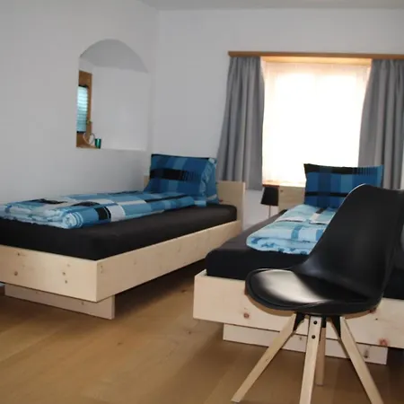 Apartament Chasa Allegra
