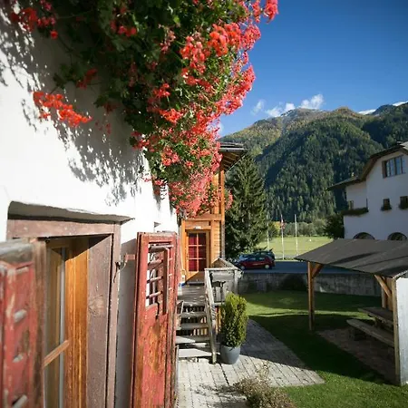 Chasa Allegra Apartament *